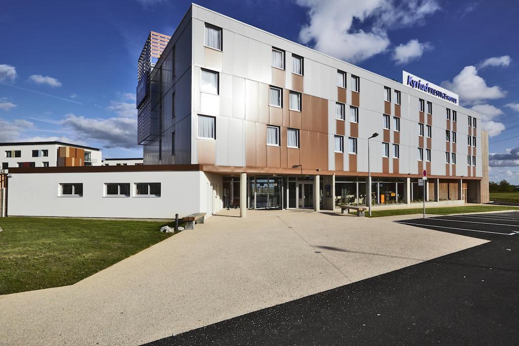 Campanile Valence Nord - Bourg-Les-Valence Hotel Exterior photo